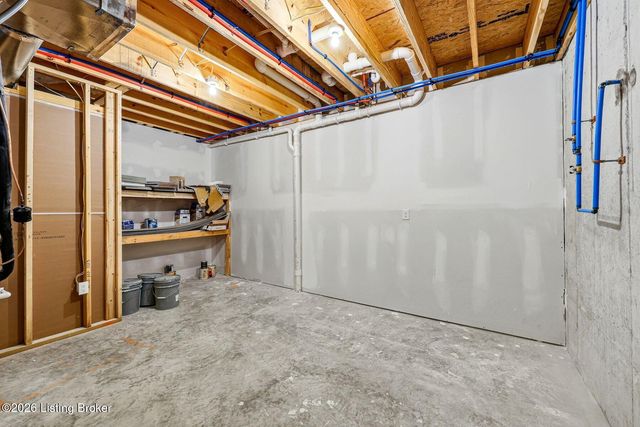 14721 Stable Gate Pl, Louisville, KY 40299