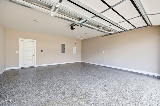 14721 Stable Gate Pl, Louisville, KY 40299