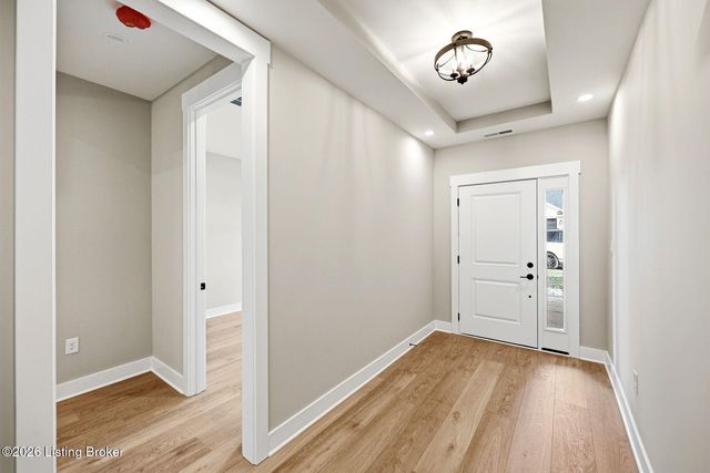 14721 Stable Gate Pl, Louisville, KY 40299