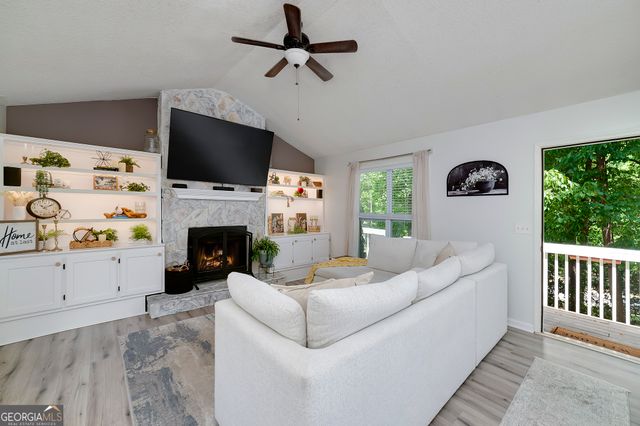 105 Bobolink Drive, Stockbridge, GA 30281