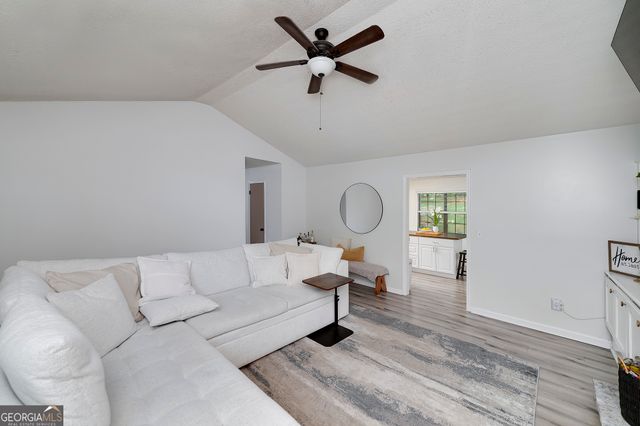 105 Bobolink Drive, Stockbridge, GA 30281