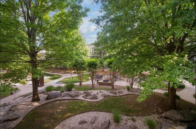 2600 Hillsboro Pike Apt 247, Nashville, TN 37212