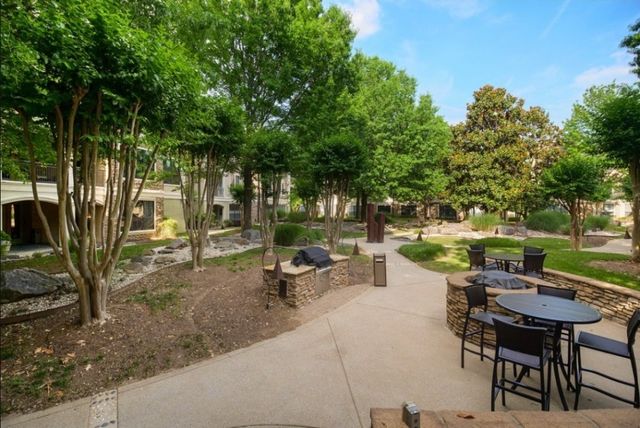 2600 Hillsboro Pike Apt 247, Nashville, TN 37212