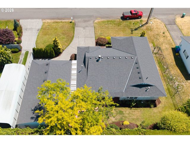 1715 Ne 169TH Ave, Portland, OR 97230