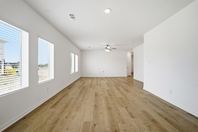 812 Antioch Drive, Princeton, TX 75071