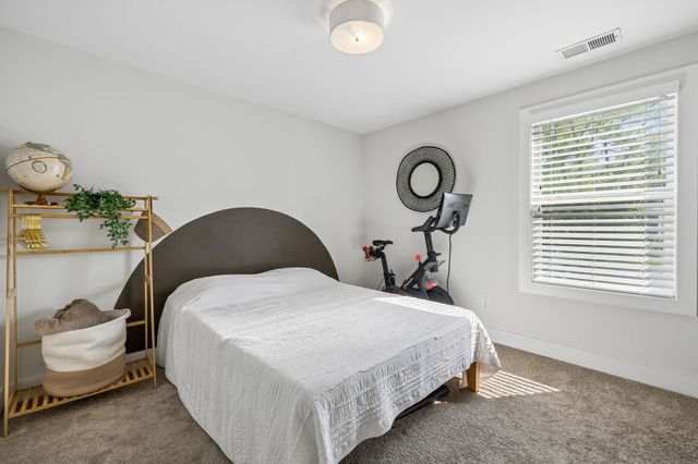 3819 Dr Walter S Davis Blvd, Nashville, TN 37209