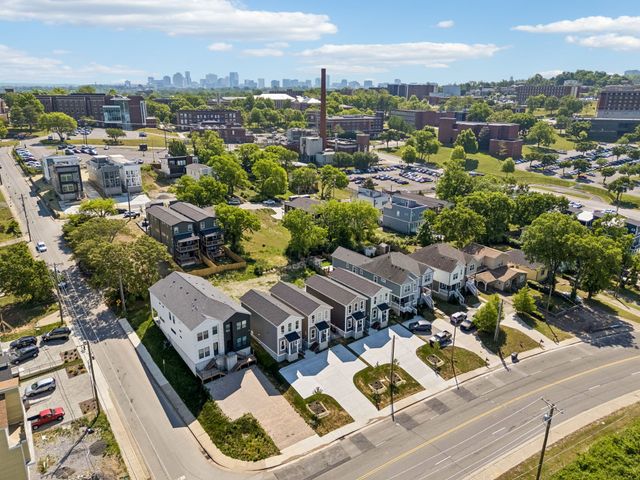 3819 Dr Walter S Davis Blvd, Nashville, TN 37209