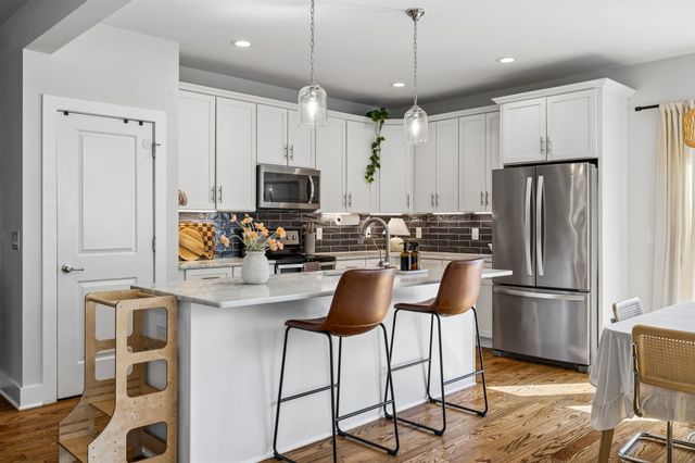 3819 Dr Walter S Davis Blvd, Nashville, TN 37209