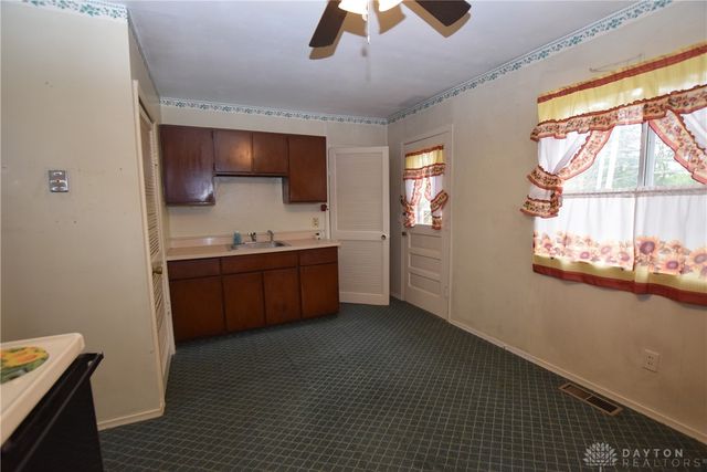 545 W Light Street, Urbana, OH 43078