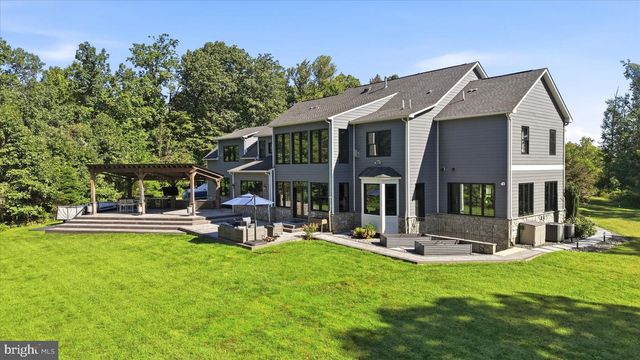 40957 WAXWING DR, Leesburg, VA 20175