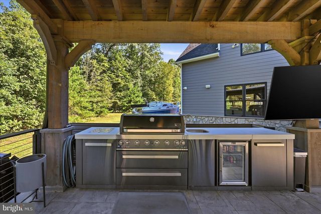 40957 WAXWING DR, Leesburg, VA 20175