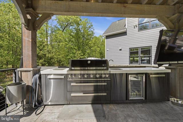 40957 WAXWING DR, Leesburg, VA 20175