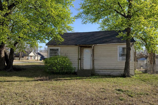 430 E Parnell Street, Denison, TX 75021