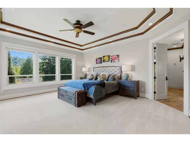 3841 Se DEER CREEK Way, Gresham, OR 97080