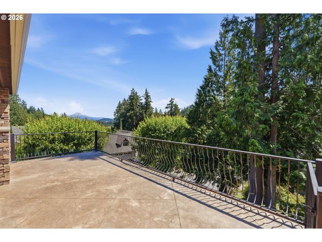 3841 Se DEER CREEK Way, Gresham, OR 97080