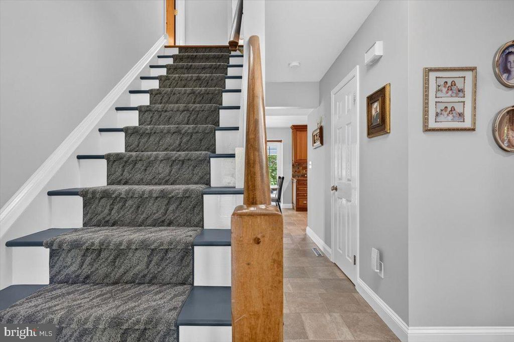 67 LYNWOOD DR, CHALFONT, PA 18914 — photo 4
