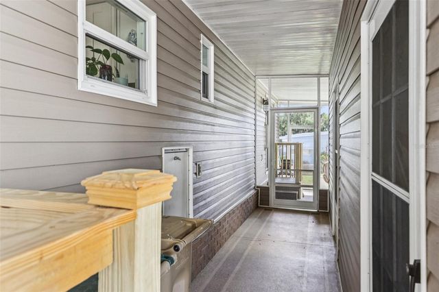 105 ORCHID WAY, Leesburg, FL 34748