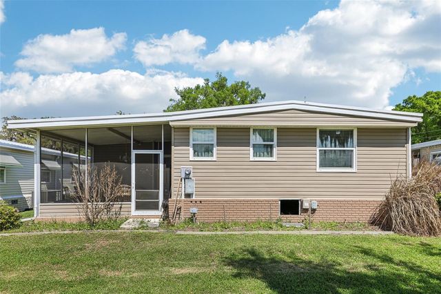 105 ORCHID WAY, Leesburg, FL 34748