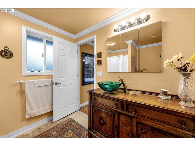 2105 DAHLIA St, Woodland, WA 98674