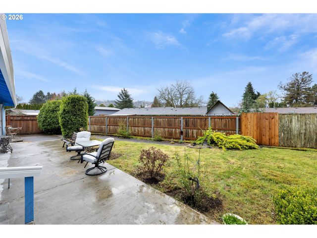 2105 DAHLIA St, Woodland, WA 98674
