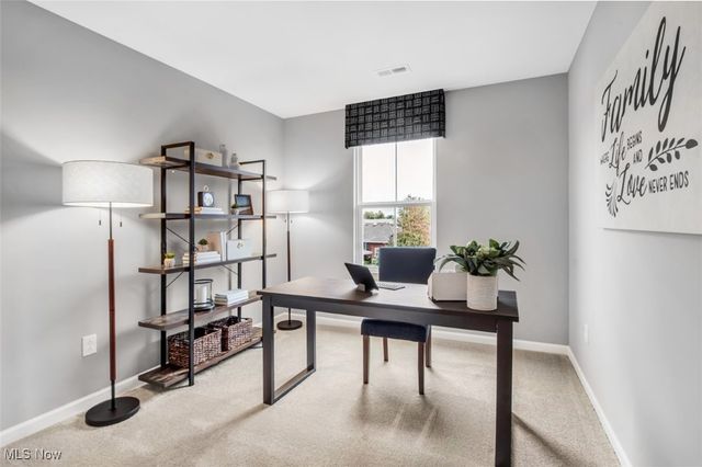 5088 Spruce Knoll Run, Kent, OH 44240