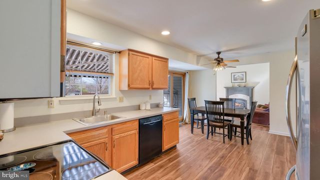 109 PARKSIDE DR, Dublin, PA 18917