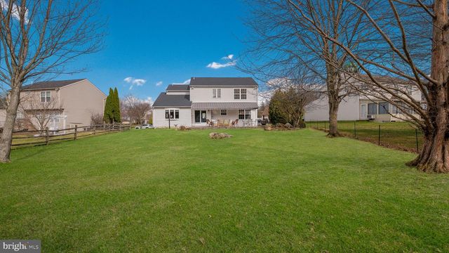 109 PARKSIDE DR, Dublin, PA 18917