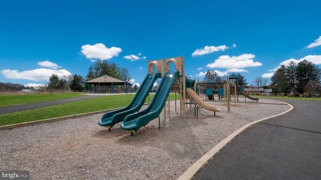 109 PARKSIDE DR, Dublin, PA 18917