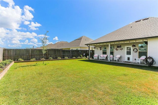1812 Bass Run, Lake Charles, LA 70611