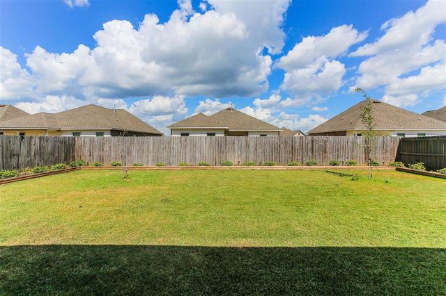 1812 Bass Run, Lake Charles, LA 70611