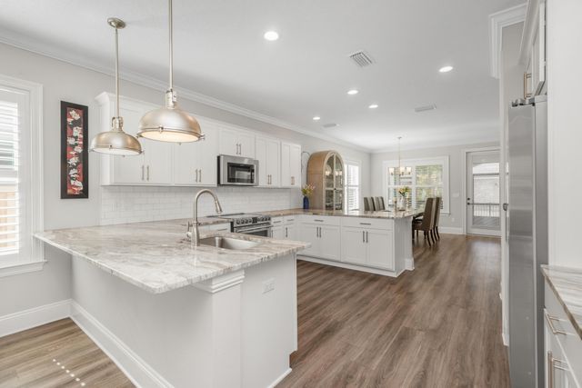 105 Oyster Boulevard, Freeport, FL 32439