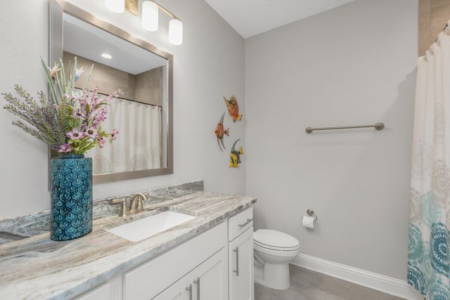 105 Oyster Boulevard, Freeport, FL 32439