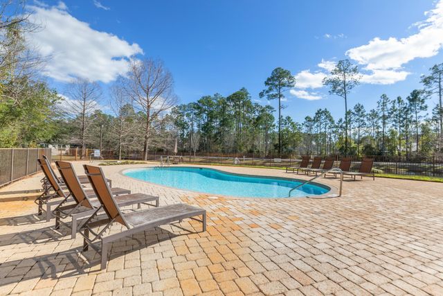 105 Oyster Boulevard, Freeport, FL 32439