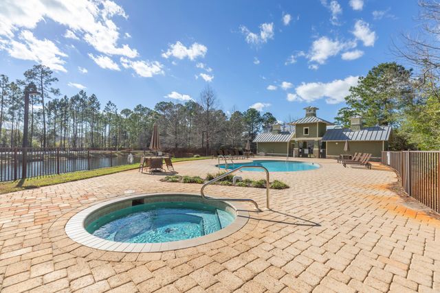 105 Oyster Boulevard, Freeport, FL 32439