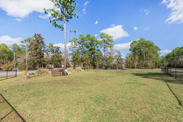 105 Oyster Boulevard, Freeport, FL 32439