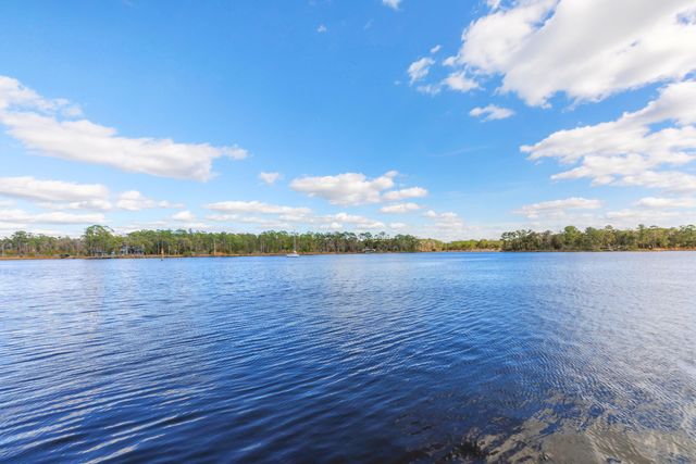 105 Oyster Boulevard, Freeport, FL 32439