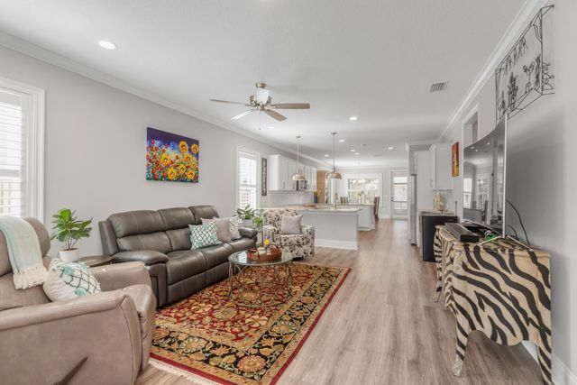 105 Oyster Boulevard, Freeport, FL 32439