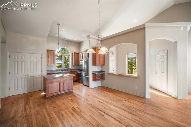 10350 Hodgen Road, Colorado Springs, CO 80908