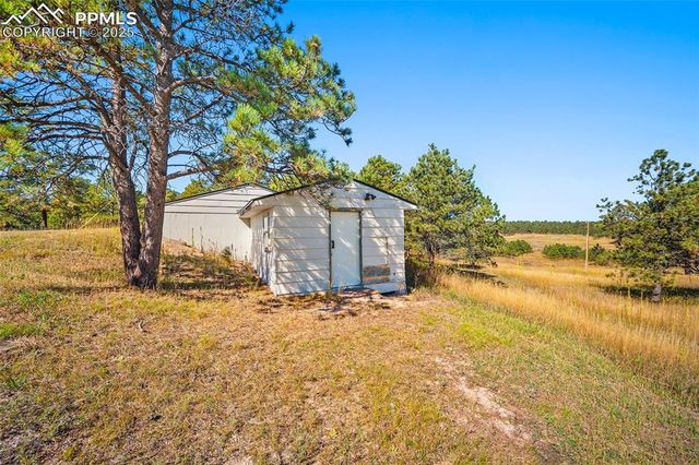 10350 Hodgen Road, Colorado Springs, CO 80908