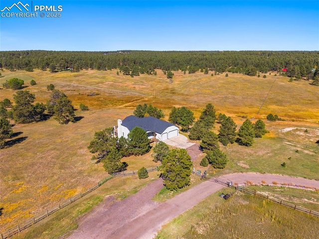 10350 Hodgen Road, Colorado Springs, CO 80908