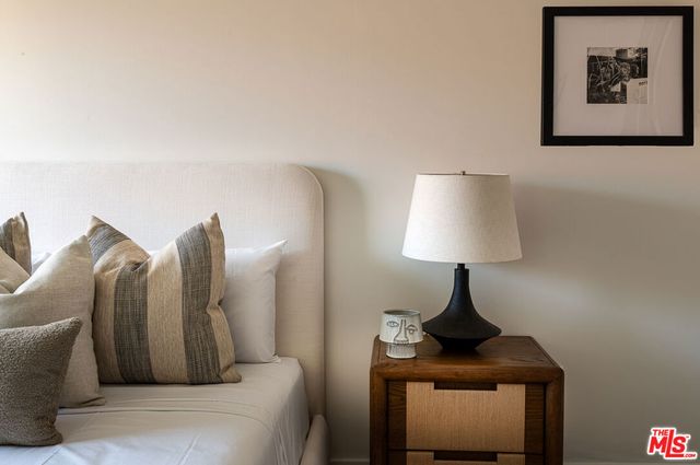 928 N Croft Avenue 303, West Hollywood, CA 90069