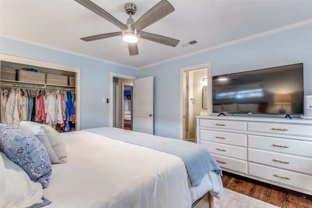 2476 Pinebluff Drive, Dallas, TX 75228