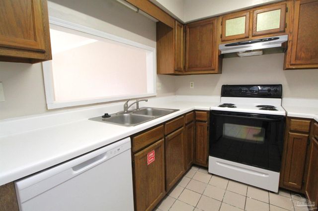 3050 Belle Meade Dr B, Pensacola, FL 32503
