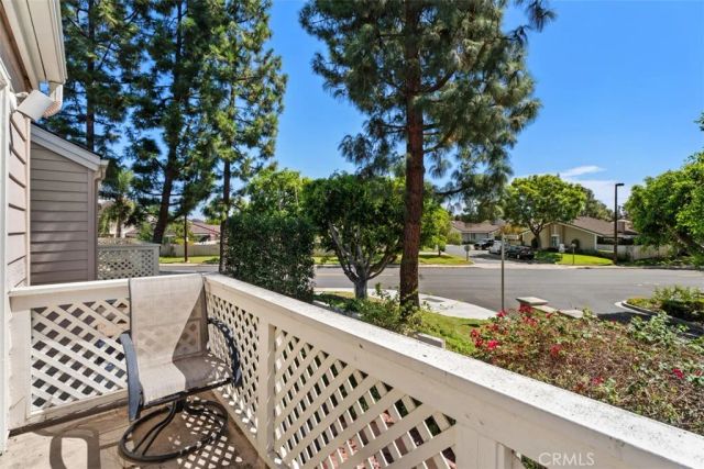 6 Seadrift 81, Irvine, CA 92604