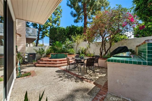 6 Seadrift 81, Irvine, CA 92604