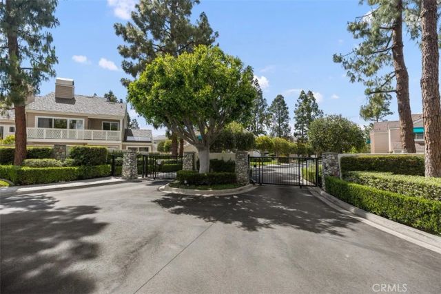 6 Seadrift 81, Irvine, CA 92604