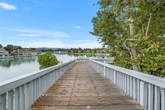 6 Seadrift 81, Irvine, CA 92604