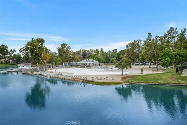 6 Seadrift 81, Irvine, CA 92604