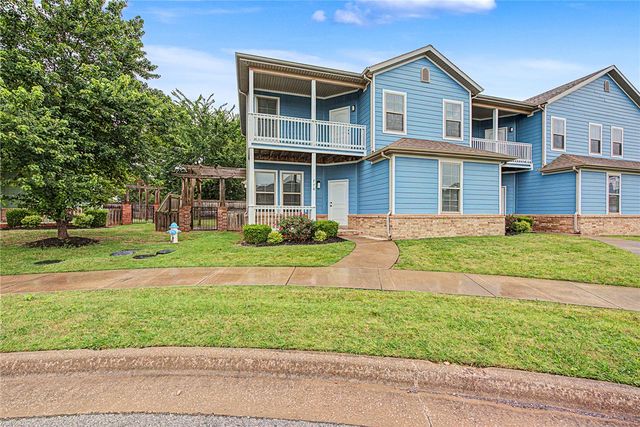 774, 776, 778 N Wordsworth Lane, Fayetteville, AR 72704