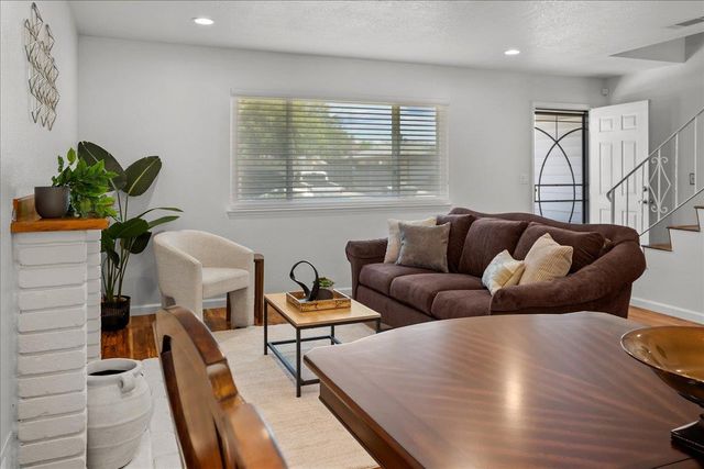 66 Audia Cir, Sacramento, CA 95823
